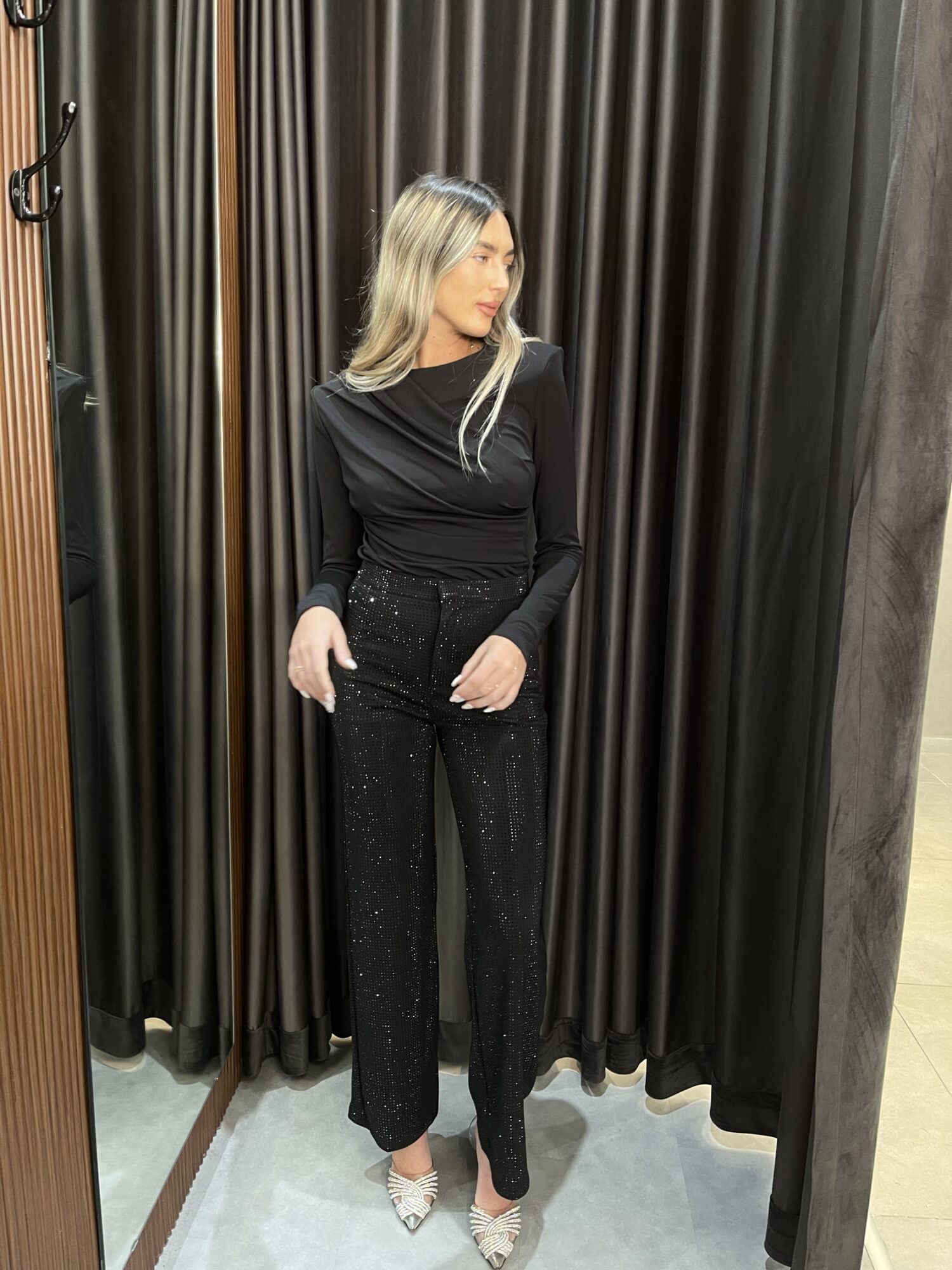 ⁦מכנס גליטר ארוך שחור אבנים שחורות⁩ – תמונה ⁦6⁩