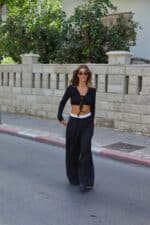 ⁦חולצת קילן- שחור⁩ – תמונה ⁦3⁩