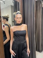 ⁦ISABELLA- אוברול סטרפלס שחור סופי⁩ – תמונה ⁦8⁩