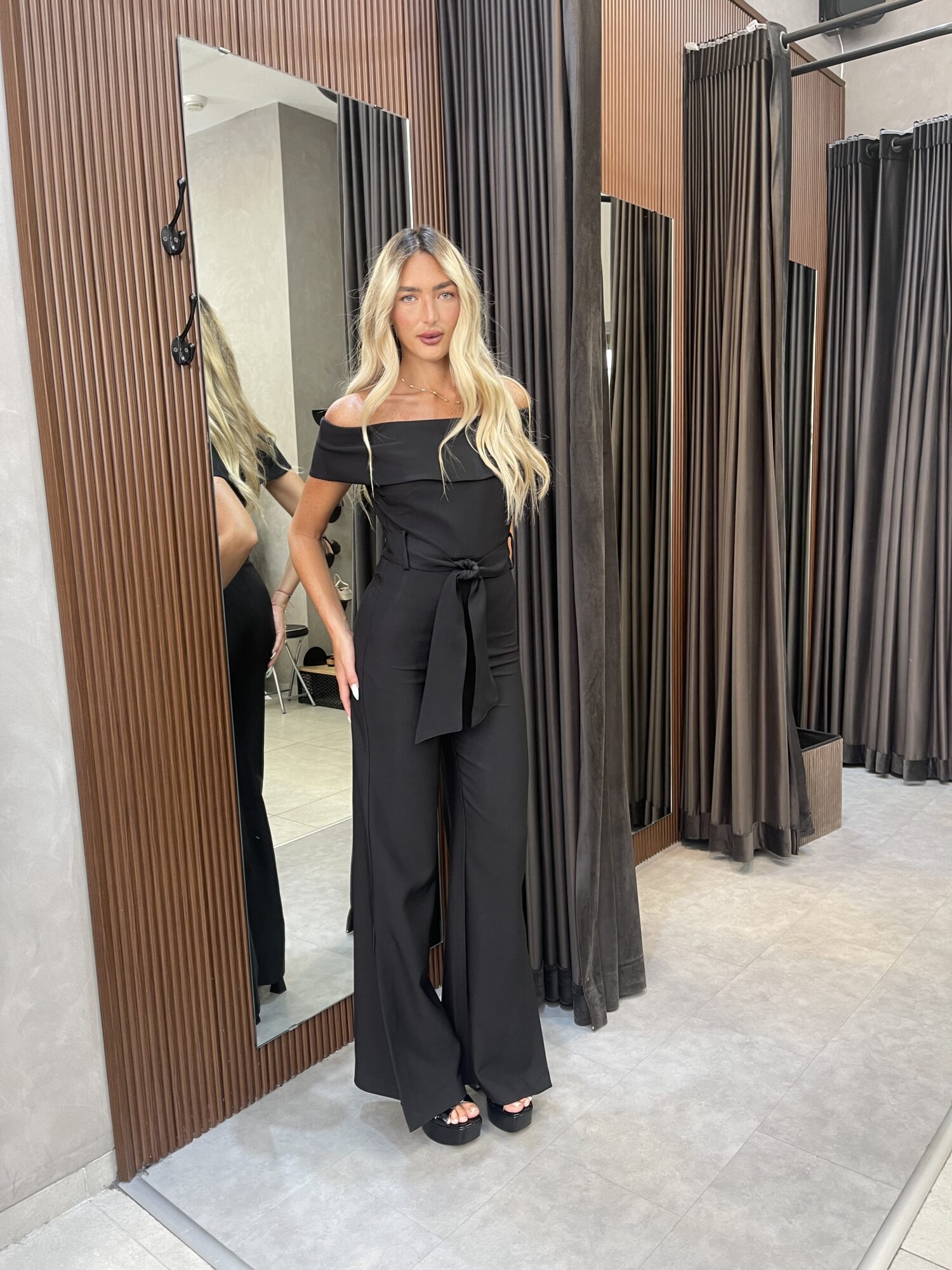 ⁦ISABELLA-אוברול ערב מונקו שחור⁩ – תמונה ⁦3⁩