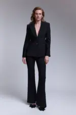 ⁦ISABELLA חליפת מכנס קולין שחור⁩ – תמונה ⁦3⁩
