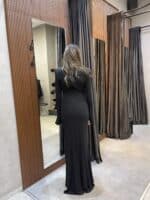 ⁦ISABELLA - שמלת מקסי עניבה-שחור⁩ – תמונה ⁦5⁩
