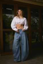 ⁦NURIT KIMHI - ג'ינס HIGH WAIST BALLOON LEG JEANS כחול⁩ – תמונה ⁦3⁩