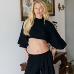 NURIT KIMHI חולצת SUN שחורה