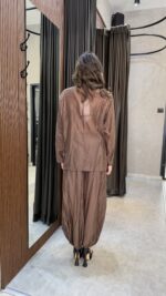 ⁦LUMINA - חליפת בלייזר משי -חום⁩ – תמונה ⁦6⁩